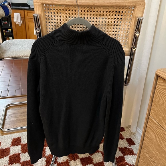 Men’s Banana Republic Knit Henley Sweater size small Brand New Never Worn - Picture 4 of 4